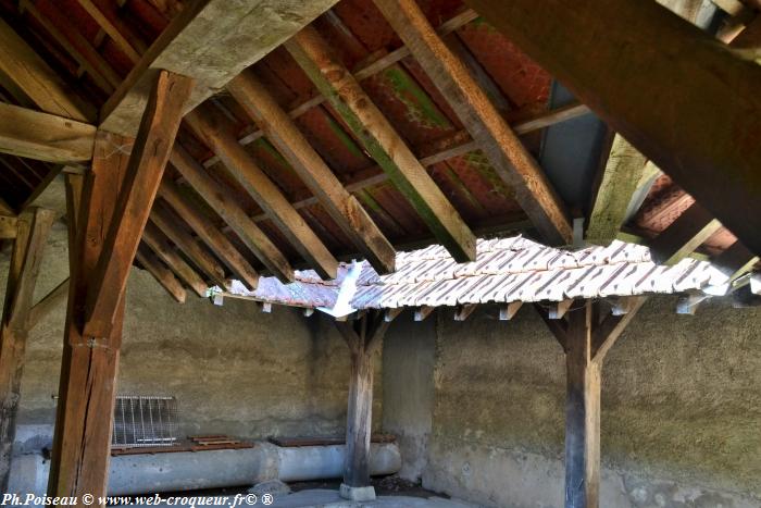 Lavoir de Sainte Colombe des Bois