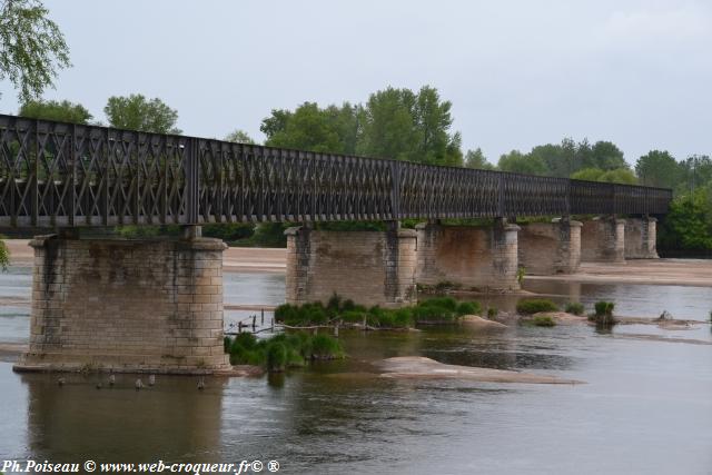 Pont de Pouilly-sur-Loire