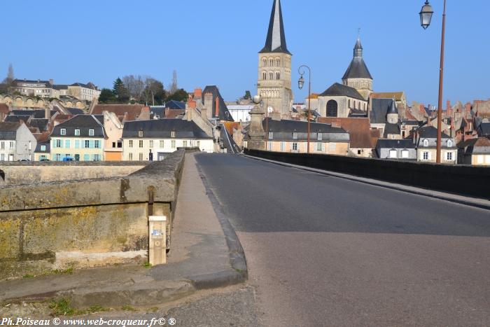 Pont de la Loire Nièvre Passion