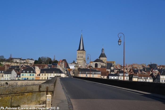 Pont de la Loire Nièvre Passion