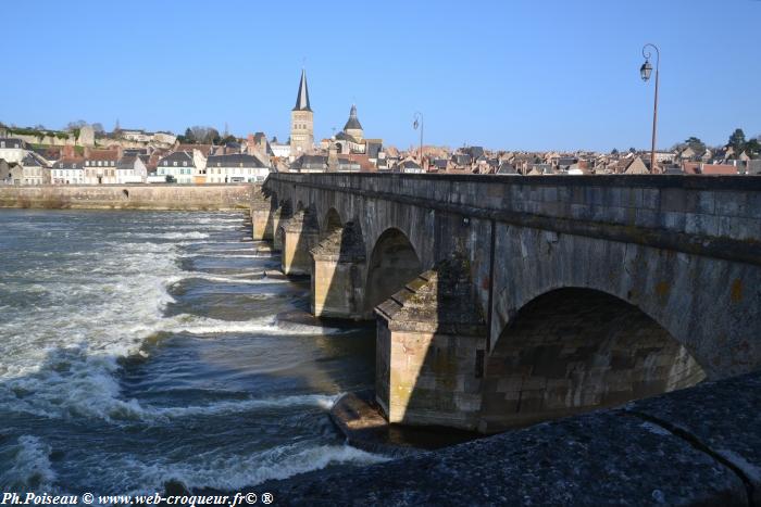 Pont de la Loire Nièvre Passion