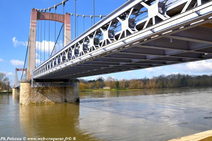 Le pont de Cosne-Cours-Sur-Loire