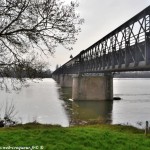 Pont de Pouilly-sur-Loire un remarquable passage