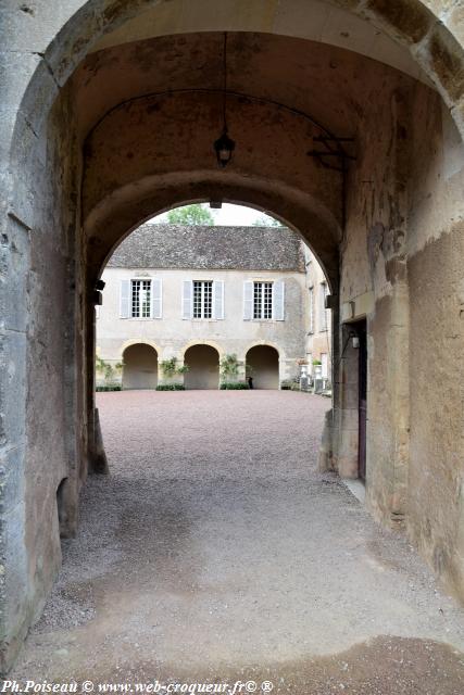 Château de Chitry-les-Mines