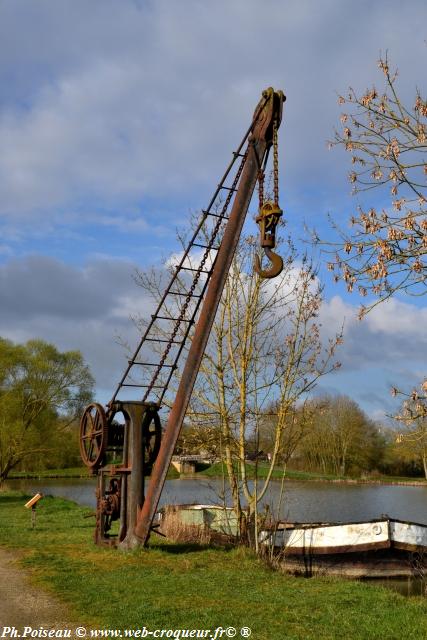 La Grue du canal de Gimouille