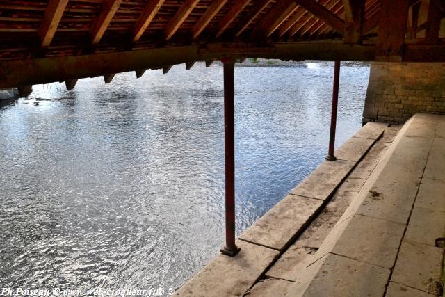 Lavoir de Monceaux le Comte Nièvre Passion