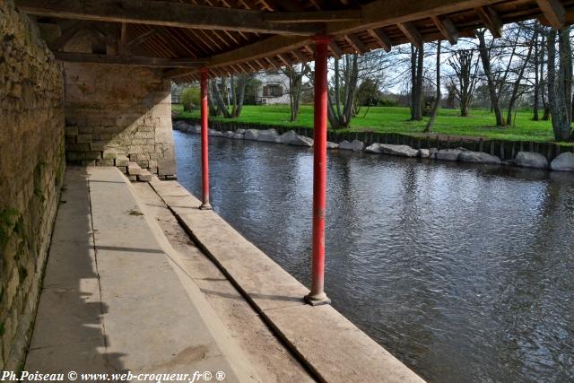 Lavoir de Monceaux le Comte Nièvre Passion