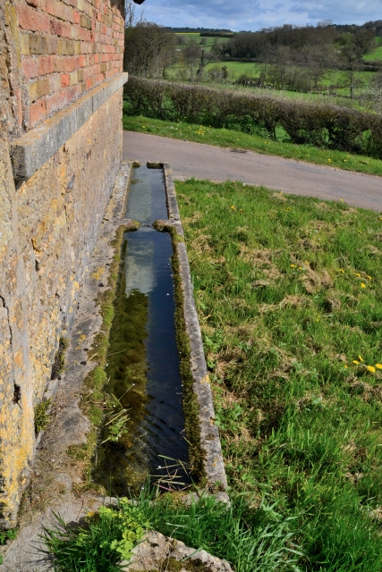 Lavoir de Teigny