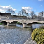 Pont de Monceaux le Comte un beau patrimoine architectural