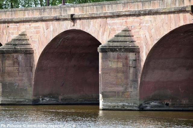 Le Pont-de-Loire de Nevers