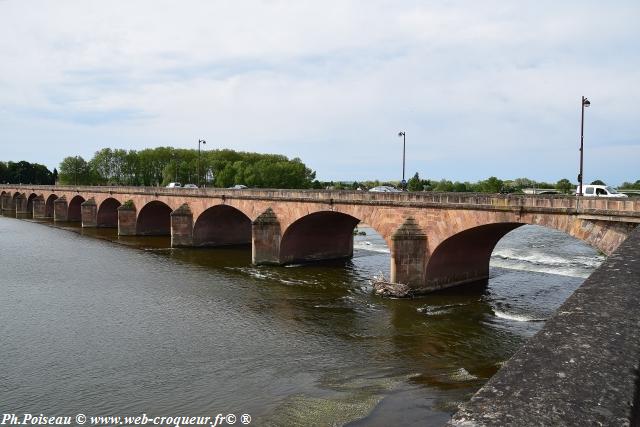 Le Pont-de-Loire de Nevers