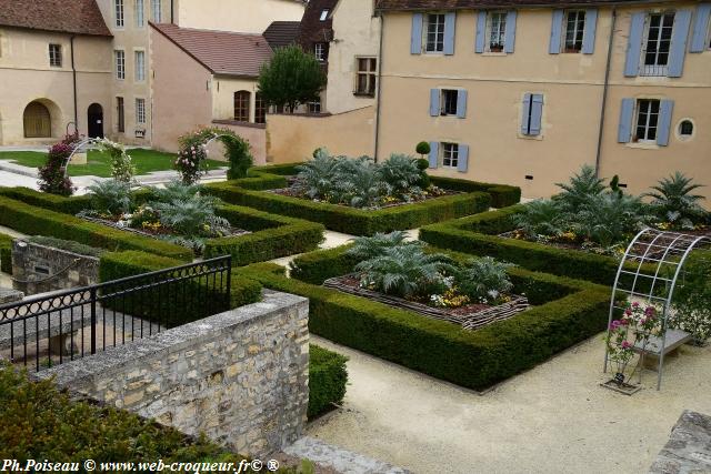 Jardin du Musée de la Faïence de Nevers