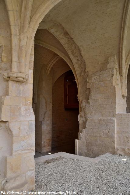 Abbaye Notre Dame de Nevers Nièvre Passion