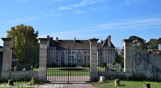 Château d'Aunay en Bazois