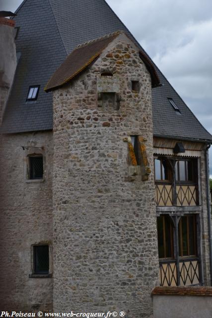 Château de Mouron sur Yonne