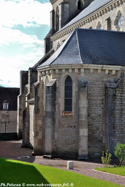 Église de Montreuillon Nièvre Passion