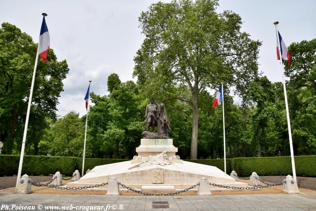 Monument aux morts de Nevers