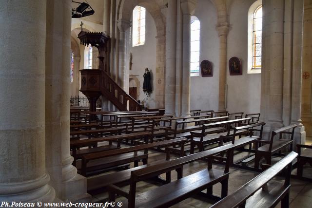 L'Église d'Ouroux en Morvan