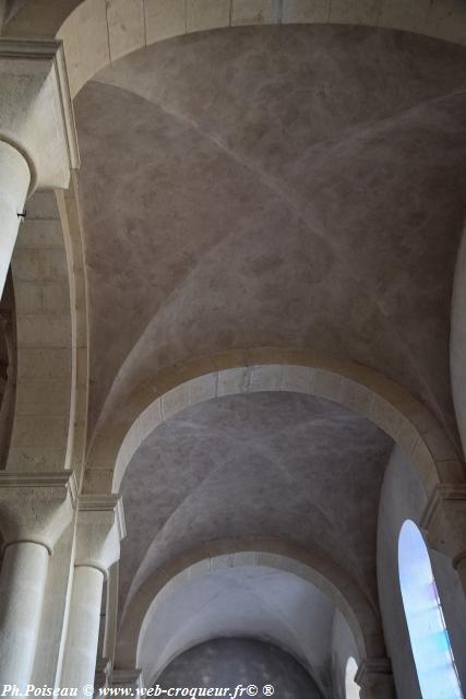 L'Église d'Ouroux en Morvan