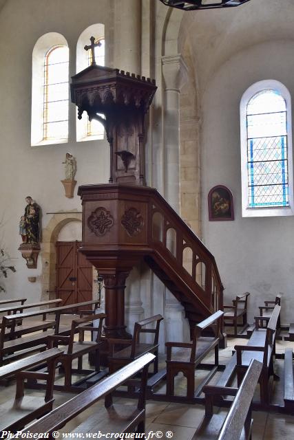 L'Église d'Ouroux en Morvan