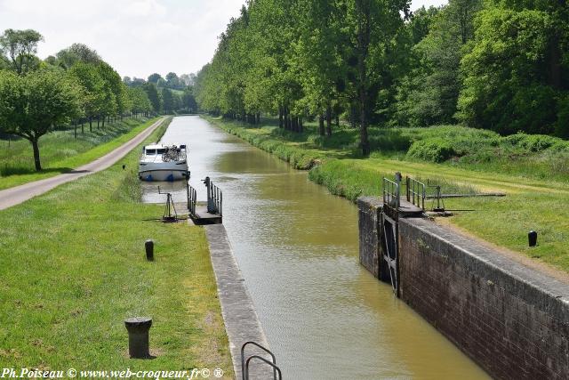 Écluses 4.5.6 de Chavance un ouvrage du Canal