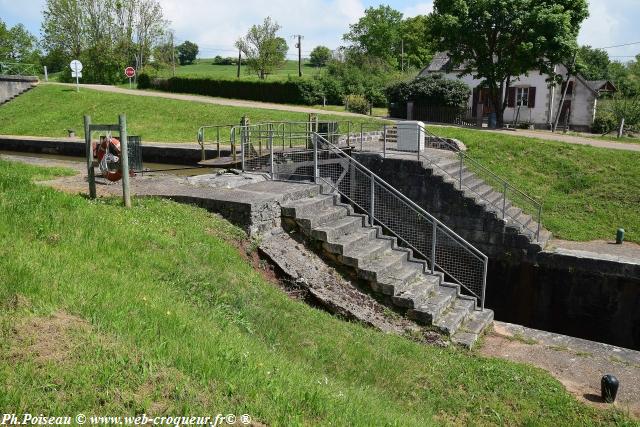 Écluses 4.5.6 de Chavance un ouvrage du Canal