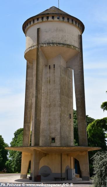 Château d'eau de Bouhy