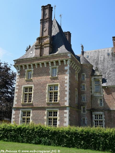 Château de Saint Amand en Puisaye Nièvre Passion