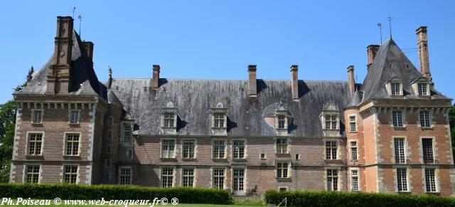 Château de Saint Amand en Puisaye Nièvre Passion