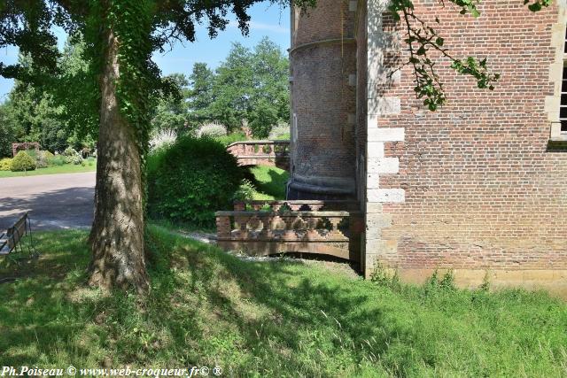 Château de Saint Amand en Puisaye Nièvre Passion