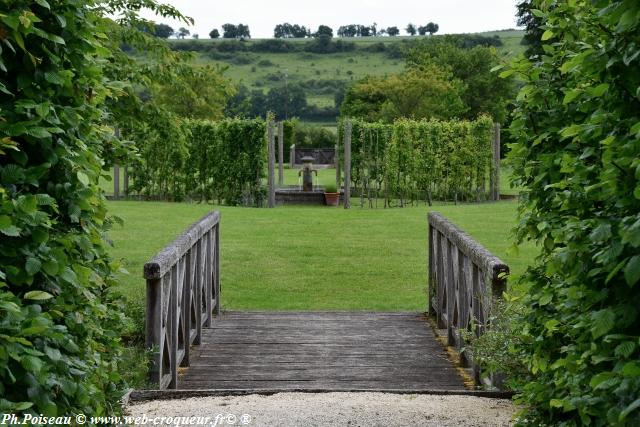 Château de Corbelin les Jardins Nièvre Passion