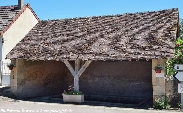 Lavoir de Montigny aux Amognes