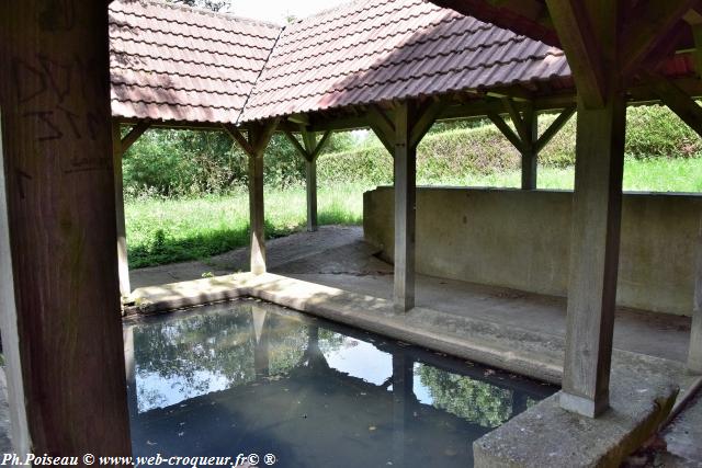 Lavoir de Bouhy