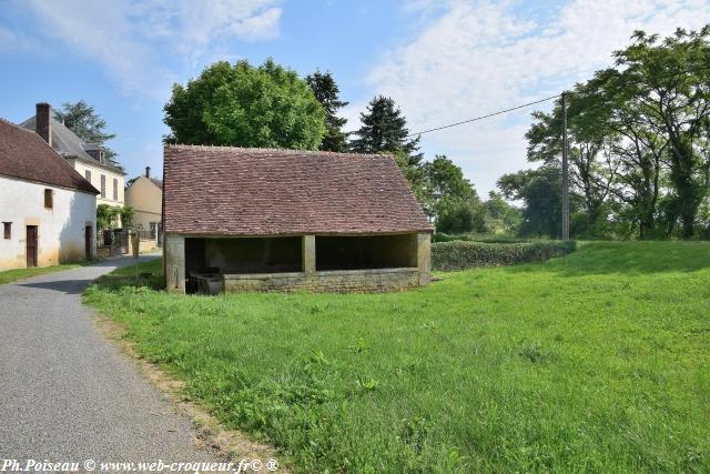 Lavoir de la "Fontaine Poireau"