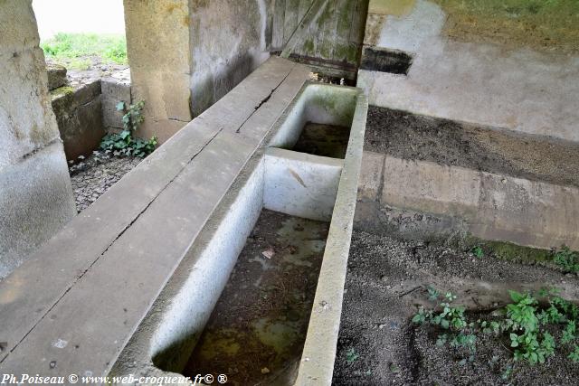 Lavoir de la "Fontaine Poireau"