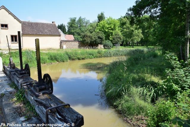 Lavoir de Saint Amand en Puisaye Nièvre Passion