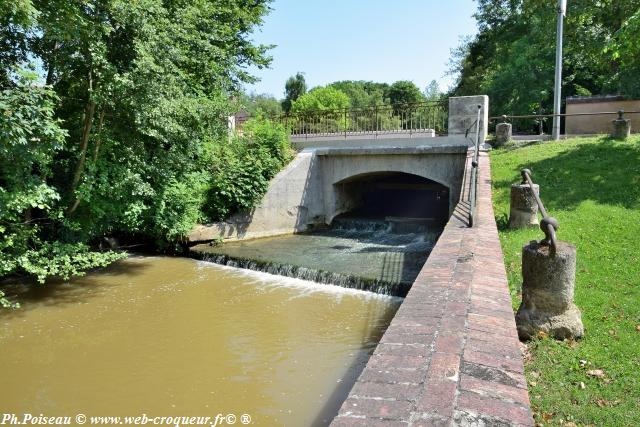 Lavoir de Saint Amand en Puisaye Nièvre Passion