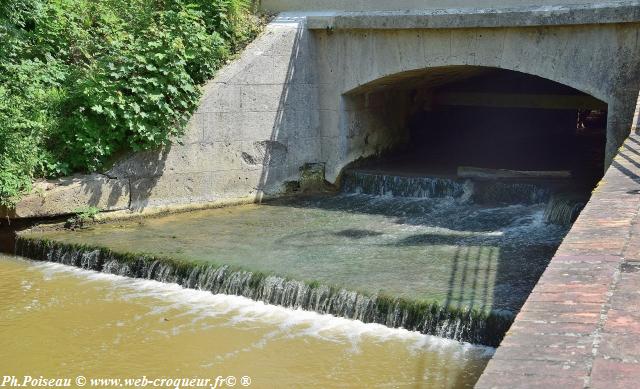 Lavoir de Saint Amand en Puisaye Nièvre Passion