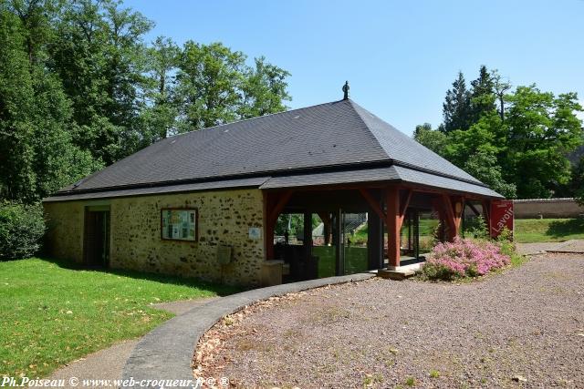 Lavoir de Saint Amand en Puisaye Nièvre Passion