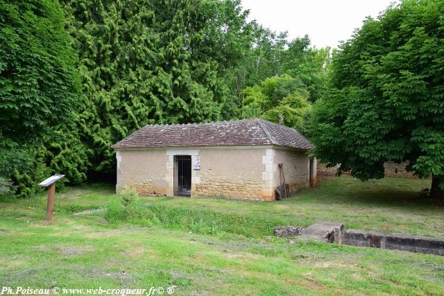 Lavoir et Musée de Vielmanay Nièvre Passion