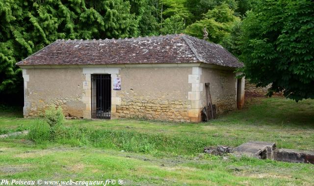 Lavoir et Musée de Vielmanay Nièvre Passion