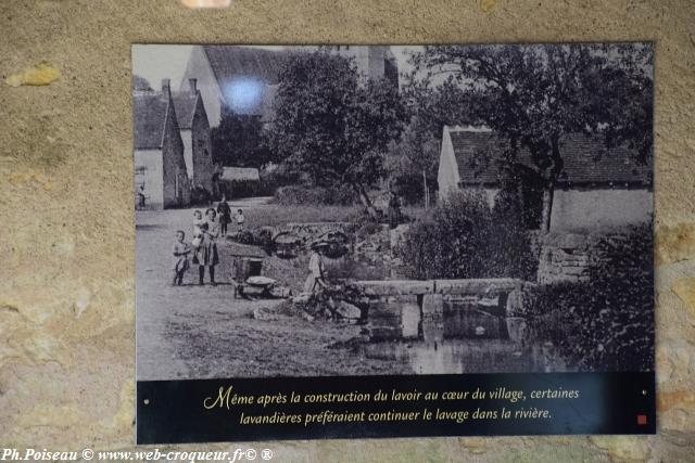 Lavoir et Musée de Vielmanay Nièvre Passion