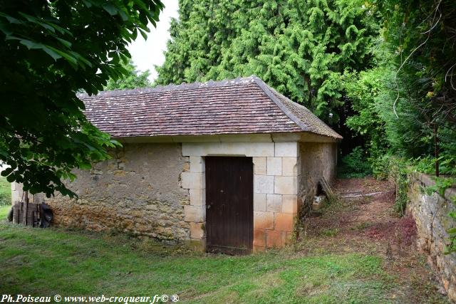 Lavoir et Musée de Vielmanay Nièvre Passion