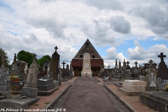 Monument aux Morts de Varzy