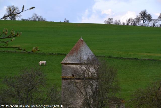 Pigeonnier de Chazeuil Nièvre Passion