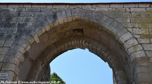 La Porte de Cosne de Saint-Vérain Nièvre Passion