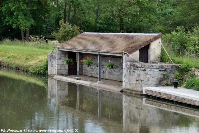 Le lavoir de Pousseaux