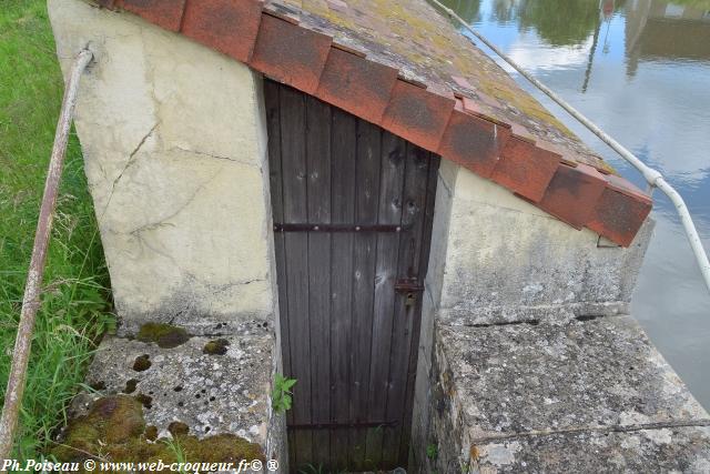 Le lavoir de Pousseaux