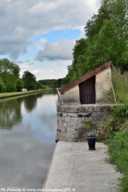 Le lavoir de Pousseaux