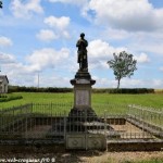 Monument aux Morts de Diennes-Aubigny – Souvenir